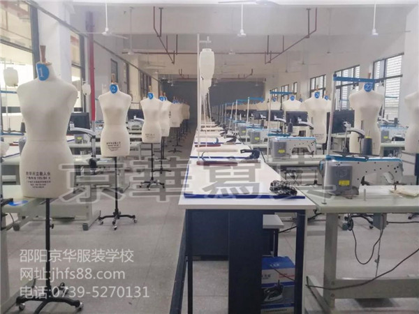 初中毕业学什么好免学费,初中毕业学什么好就业工资高