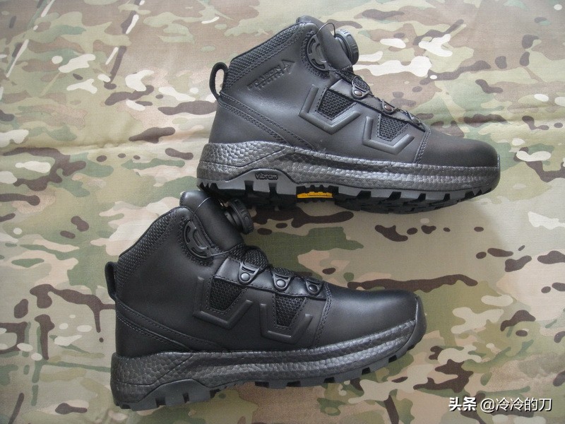龙牙高帮战术靴夏季,军靴有多舒服