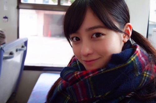 日本最漂亮的50名美女,日本人认为最漂亮的5位中国美女