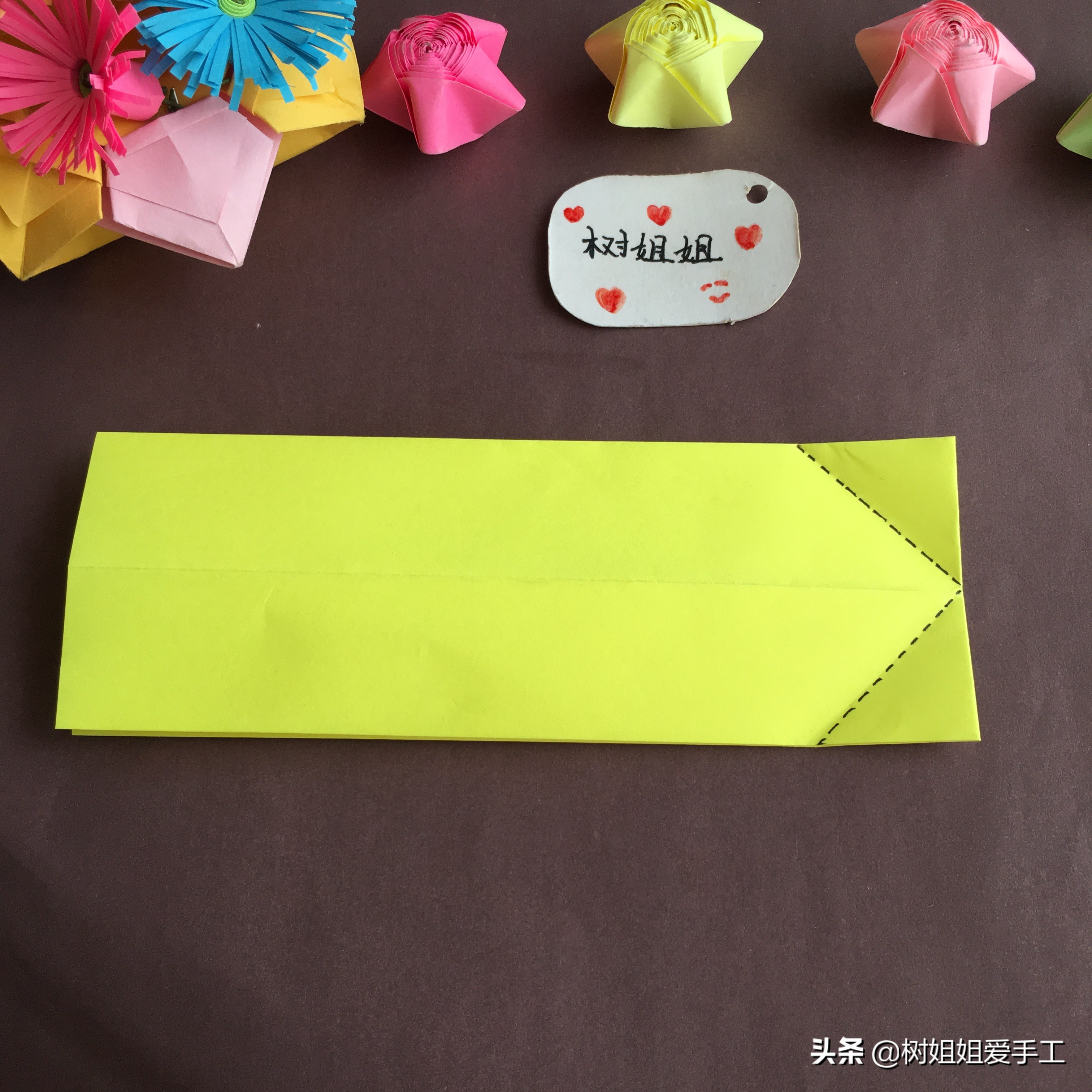 蝴蝶结戒指折纸教程慢动作,蝴蝶结戒指折纸教程