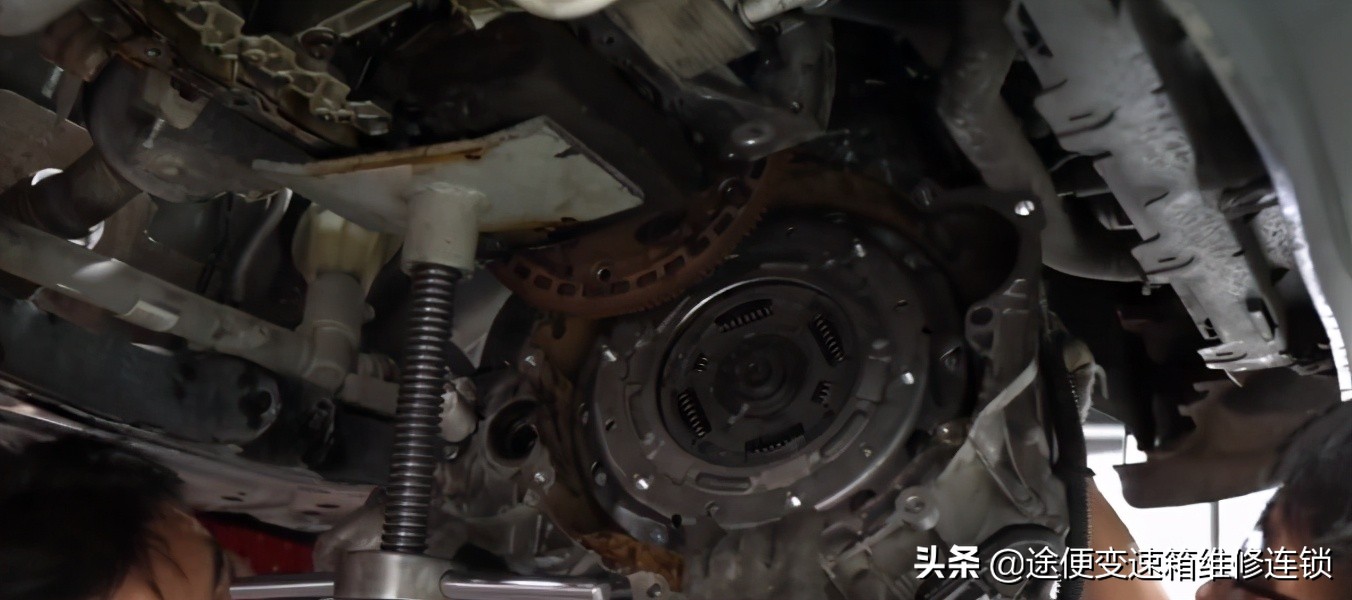 大众1.4t干式双离合容易进水,干式双离合在暴雨中行驶会进水吗