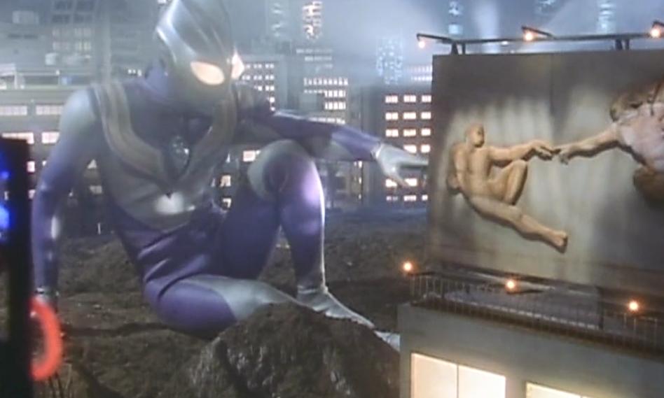 迪迦最惨的一次战斗，3种形态被人碾压，最后是人类拯救了他！