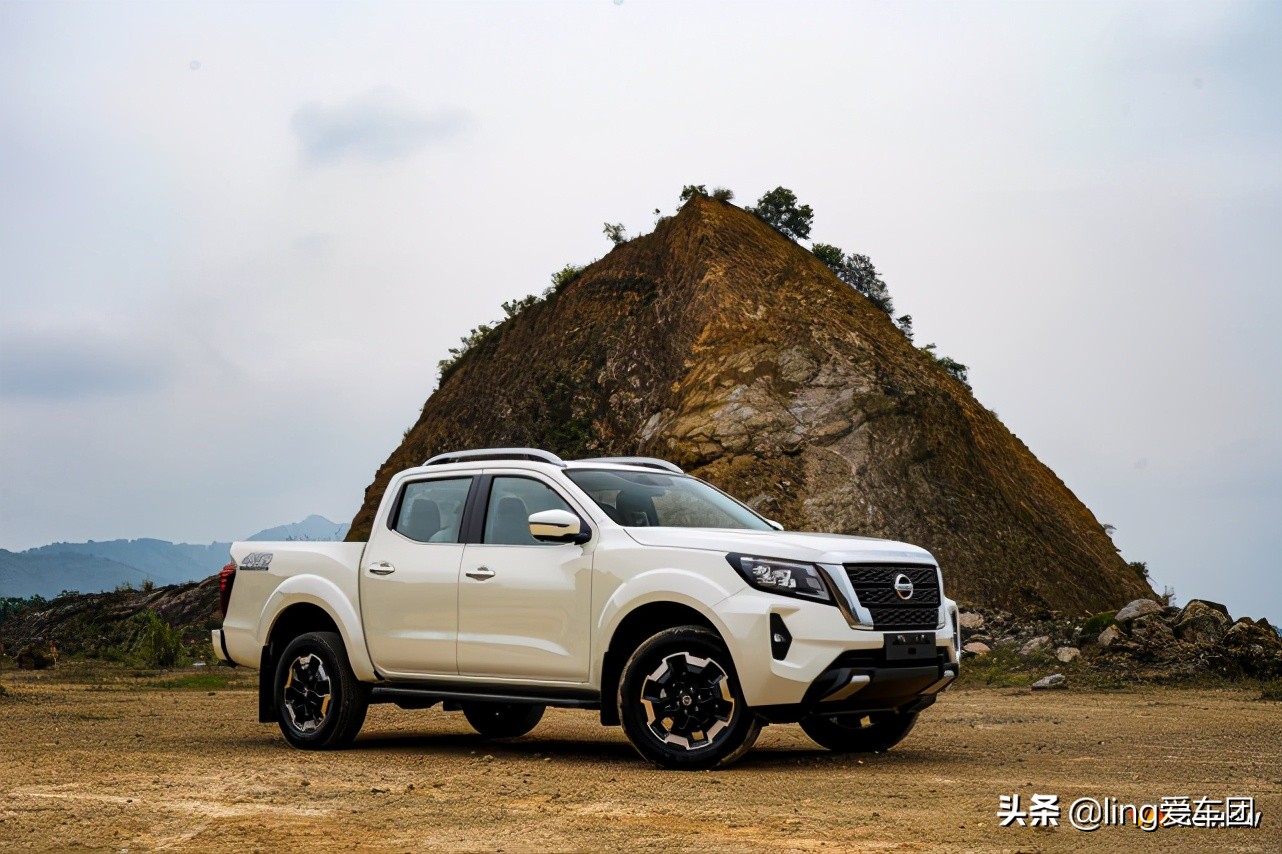 2021款日产纳瓦拉越野测试,2021日产纳瓦拉navara