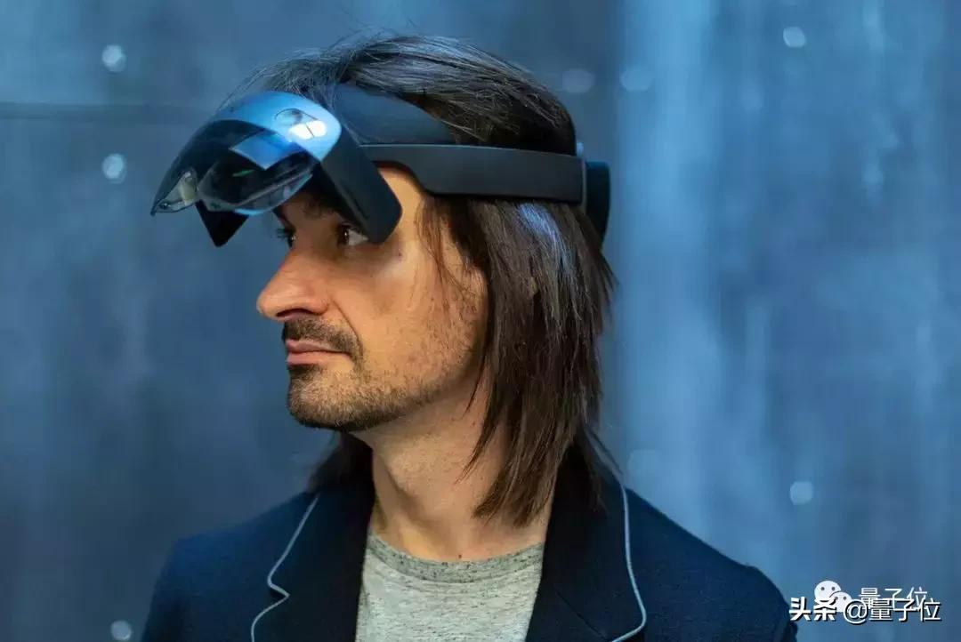 微软全息眼镜hololens演示视频,智能ar微软hololens眼镜