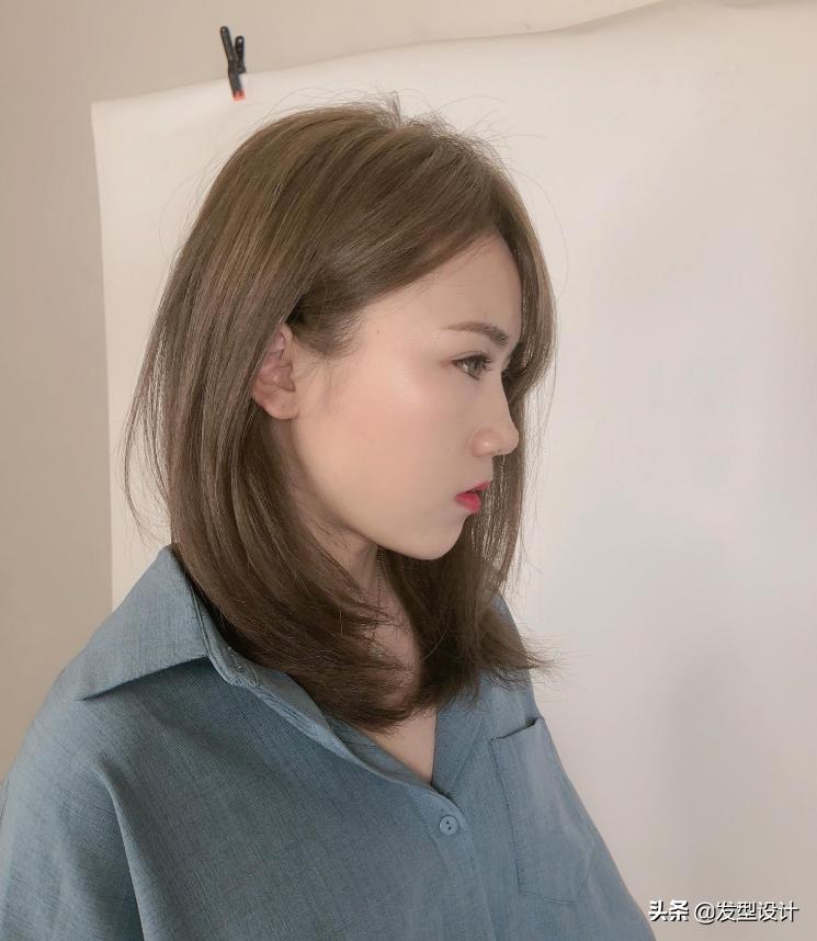 发型女2020流行发型中长发,中长发披发发型理发店