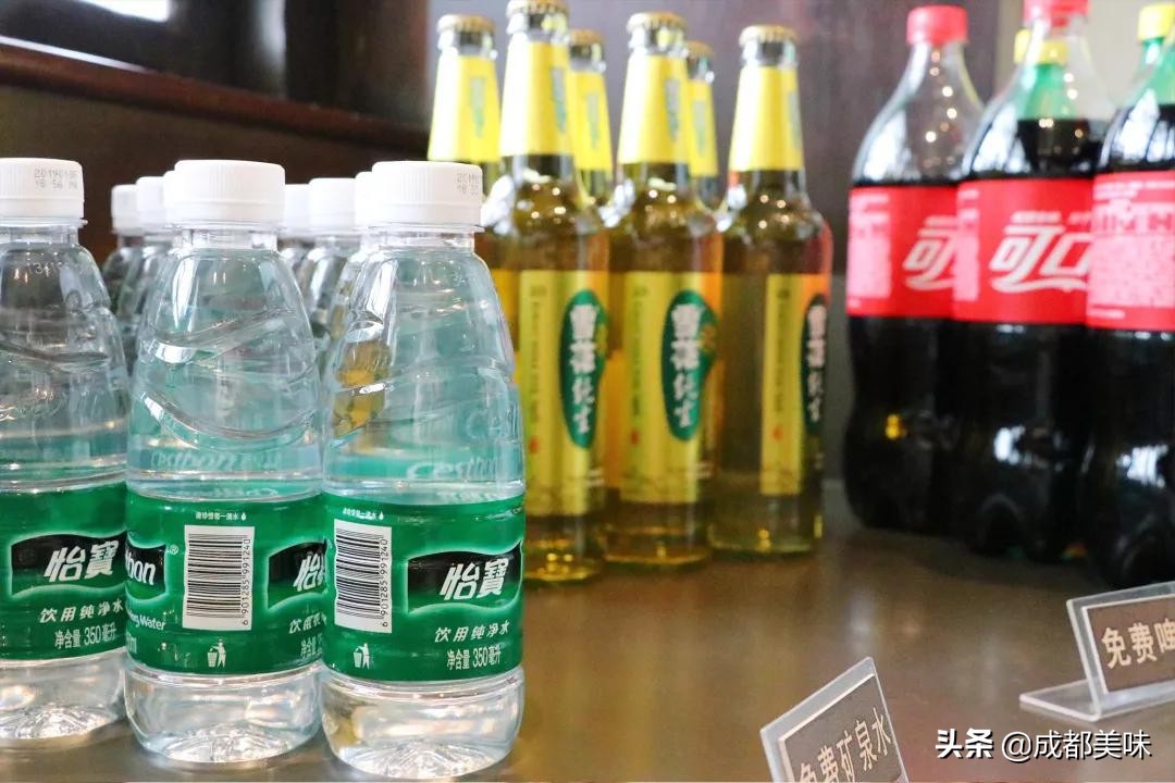 成都这家火锅才是正宗重庆味道,成都这家火锅店充满情怀适合闲聊