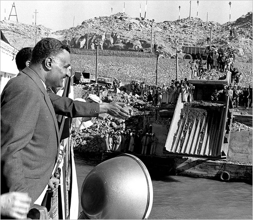 超级工程50年揭开面纱,超级工程的历史背景