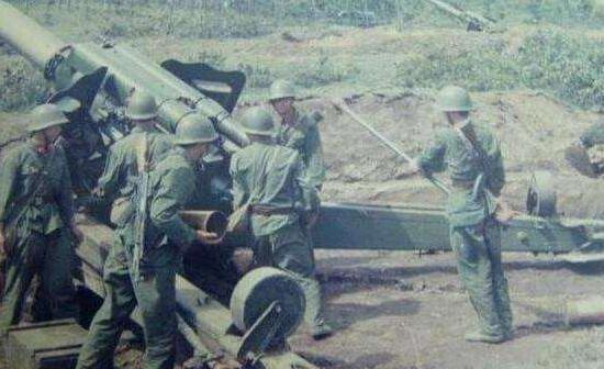 中越战争,为何军长要下令所有大炮轰炸一座孤山,原来大有用处
