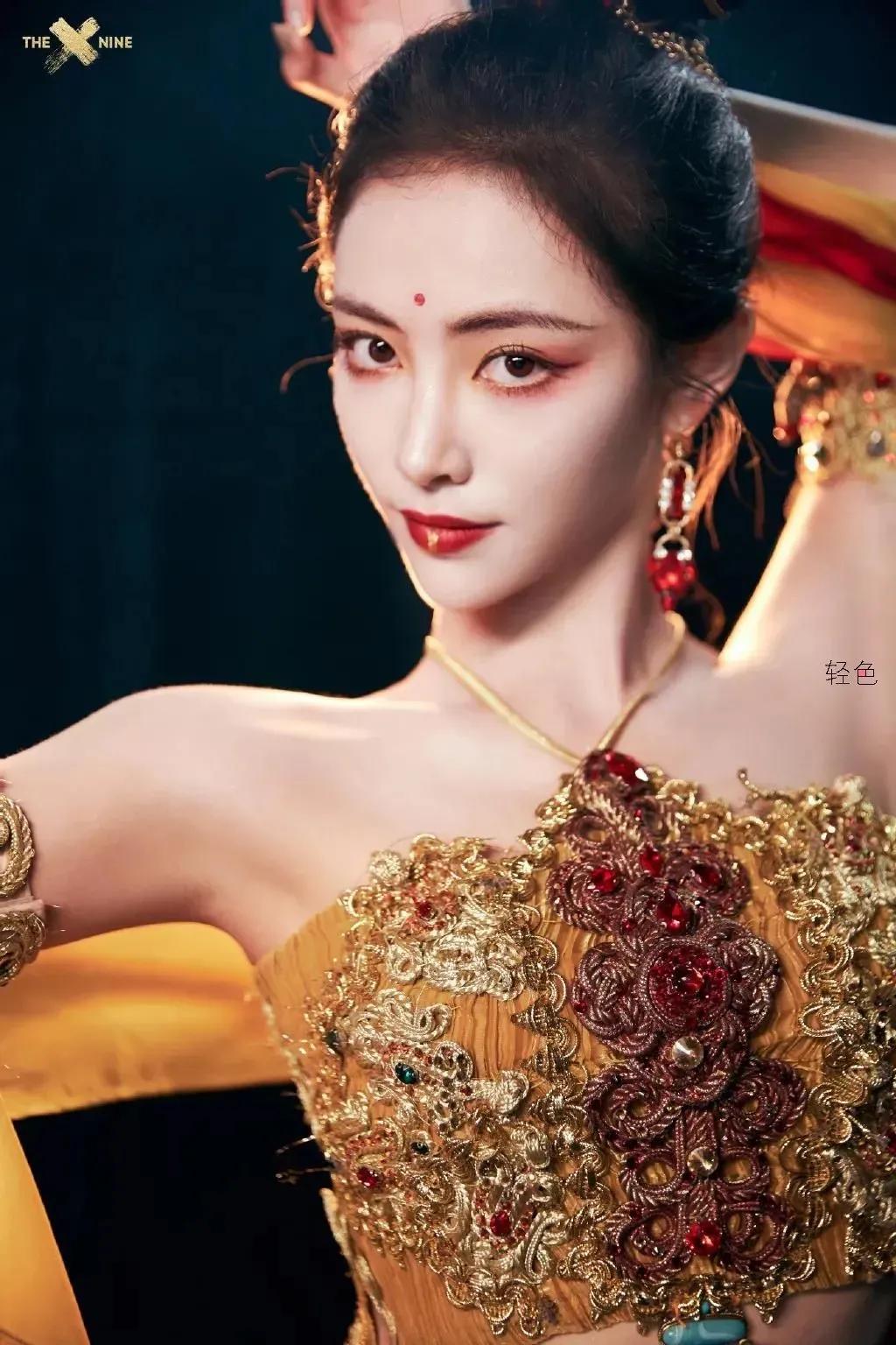 金碧辉煌还是金璧辉煌,金碧辉煌的装修风格