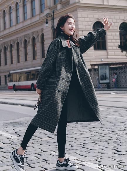 最新款秋冬加厚千鸟格大衣，25-30岁百搭显气质，变身最靓的妞