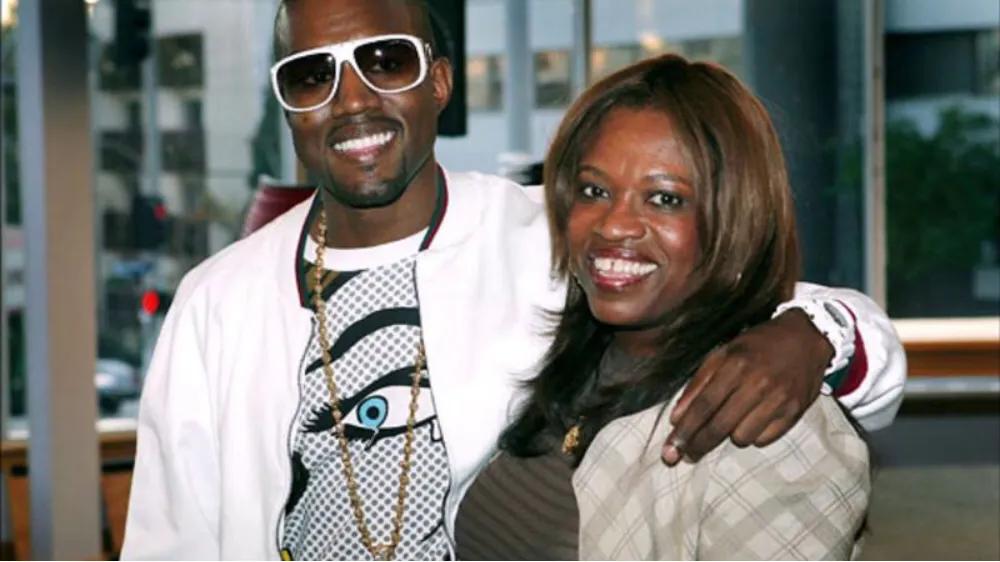 KanyeWestxYeezy：「椰子鞋」的发展史