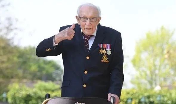 99岁网红治好了我所有的丧