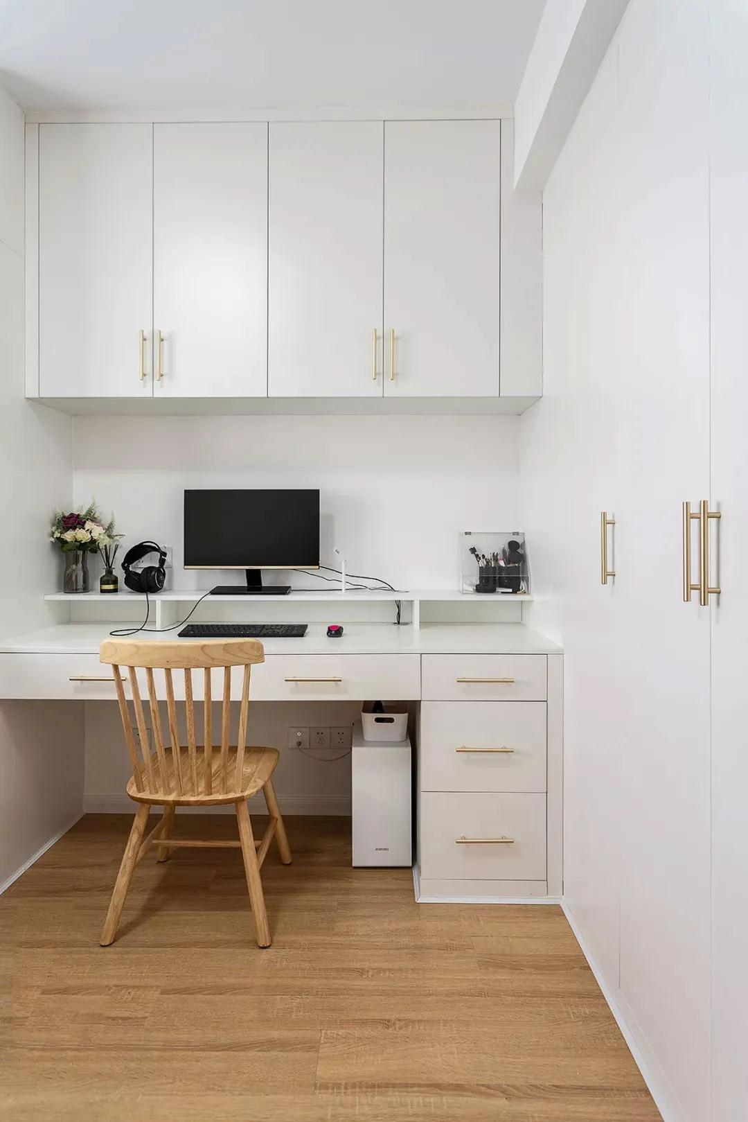 泛黄白墙、陈旧水晶灯统统过时!91㎡二手房用改造证明脱胎换骨