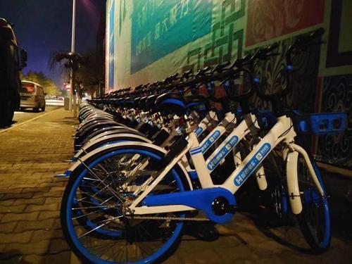 哈啰共享单车能骑进学校吗,哈啰校园单车能骑出校园还能走吗