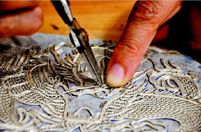 0.5g的黄金容易变形吗,0.5g黄金有多少