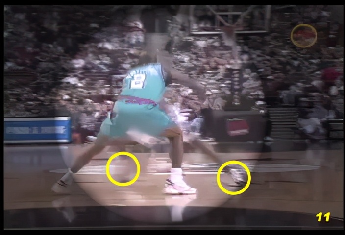 艾弗森变向的晃肩怎么做,艾弗森变向晃肩怎么练