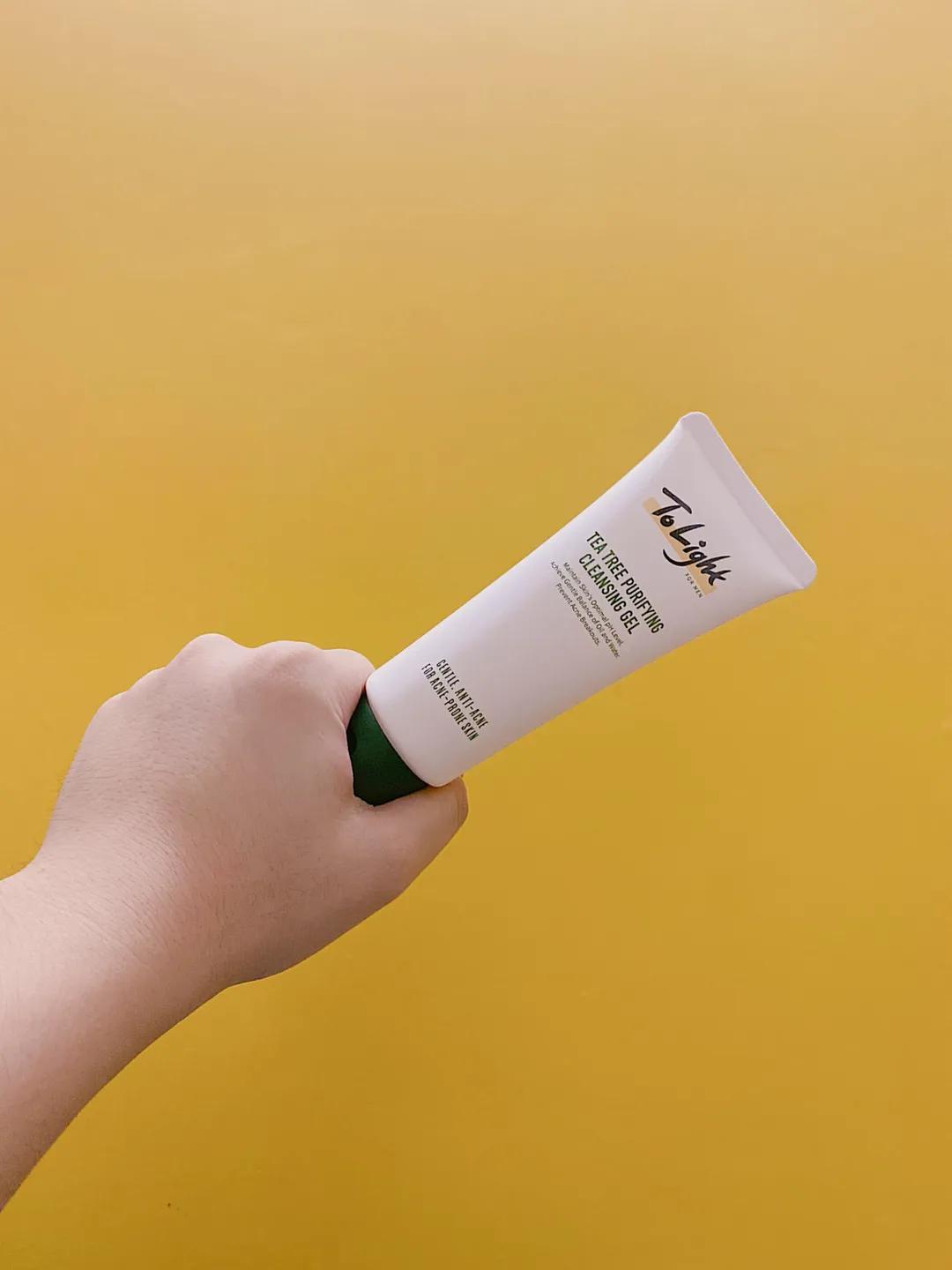 积雪草洗面奶深层清洁控油温和,积雪草洗面奶男士能用吗