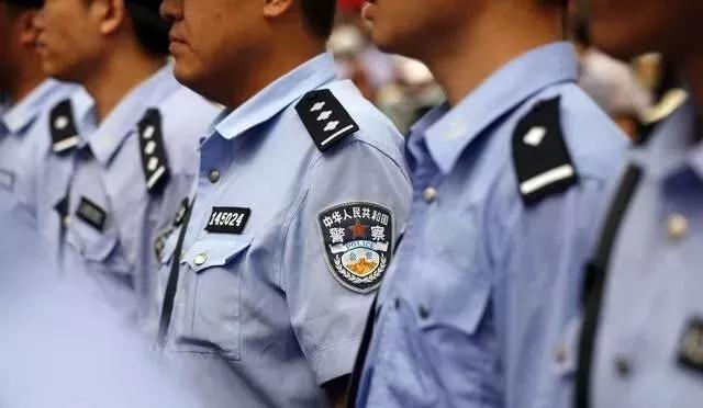 假如你被抓到了警察局会发生什么,如果你被起诉了你会怎么样