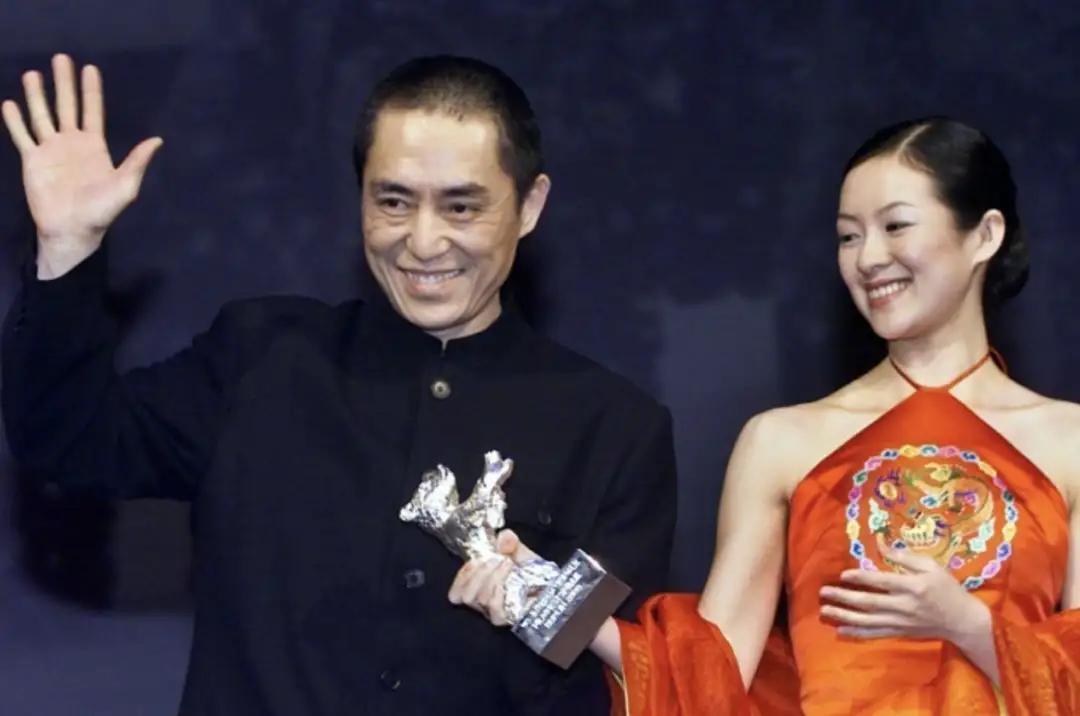 张艺谋导演冷门,大导演张艺谋的情史