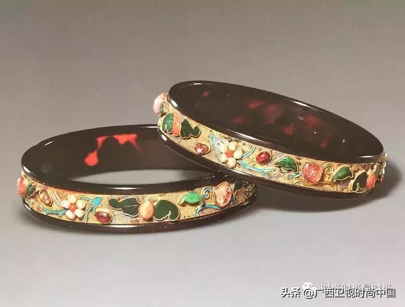 狩猎手镯,传统打猎工具