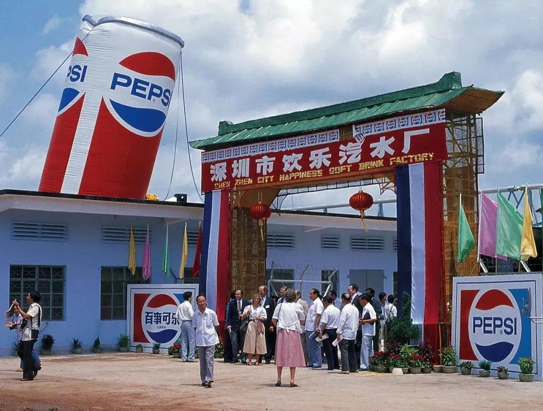 1978年的深圳和2018年的深圳,1980年的深圳和现在的深圳