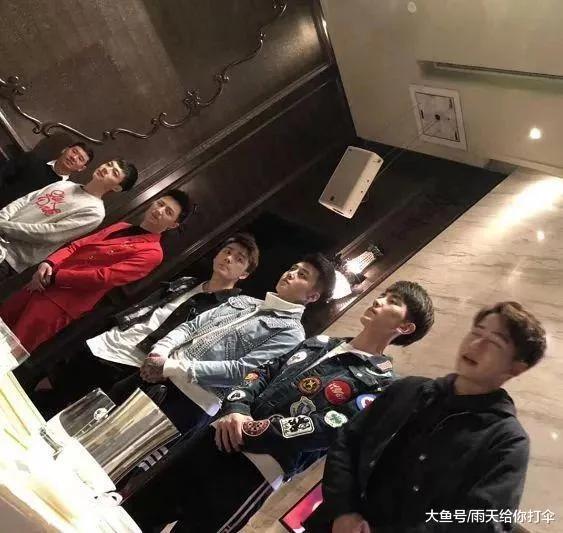 黄毅清黄奕事件,黄毅清深夜爆范冰冰猛料