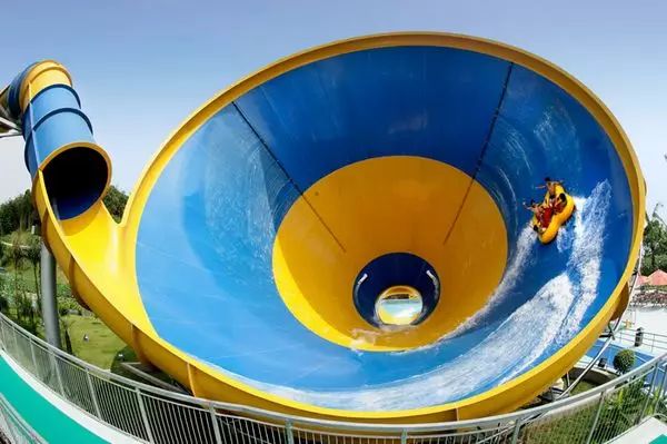 江西省最豪华最好玩的水乐园,最震撼的温泉水乐园