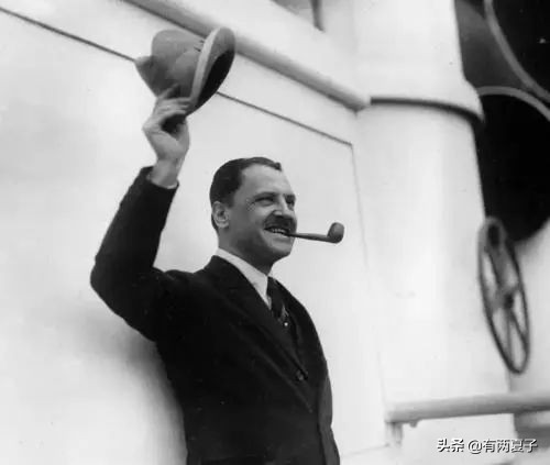 毒舌作家最经典的一句话,作家毒舌语录莎士比亚