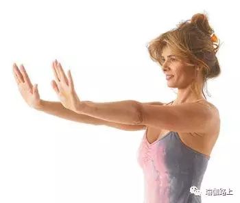 正确的24个四柱瑜伽动作,瑜伽四柱支撑小技巧