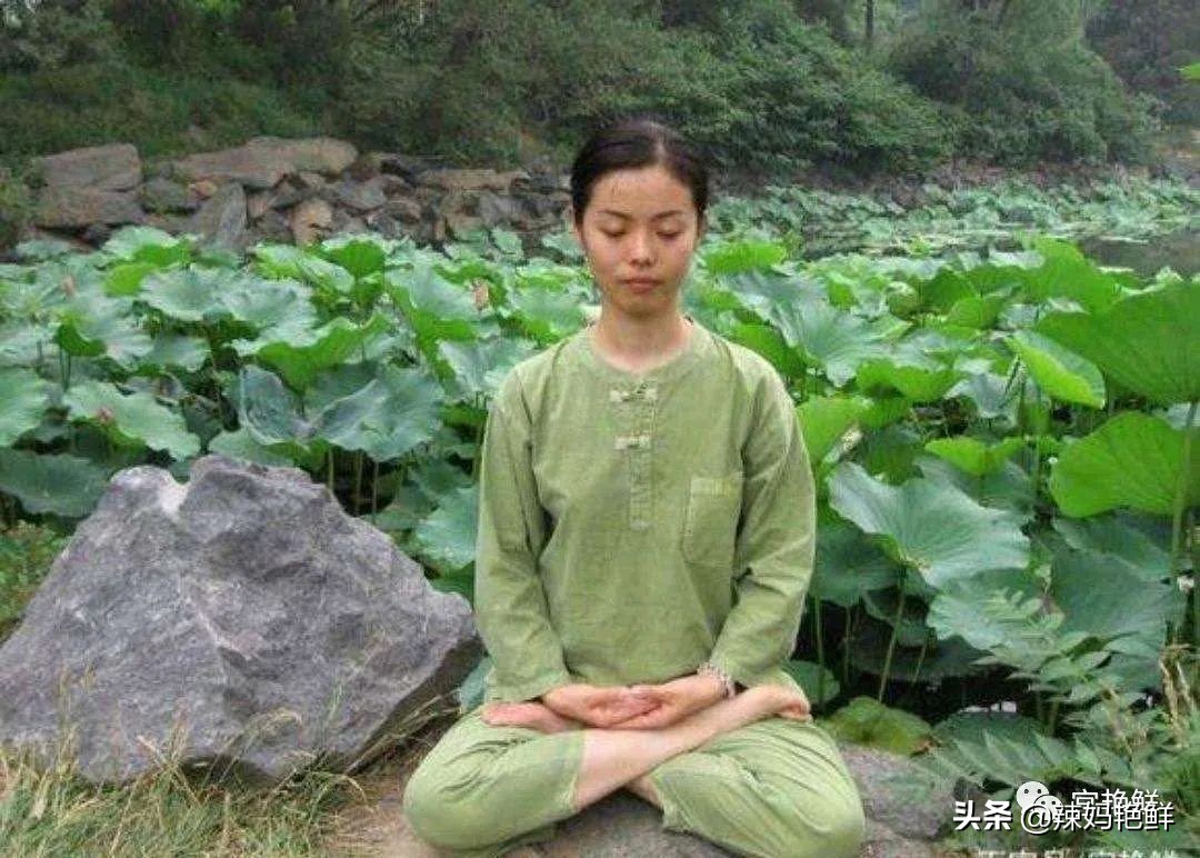 驼背不改正会越来越驼吗,为什么会驼背驼得很厉害