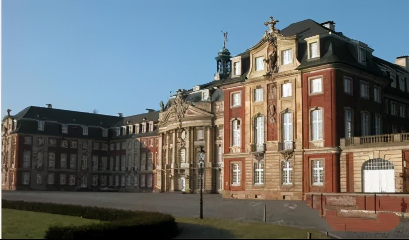 杜伊斯堡埃森大学入学时间,杜伊斯堡-埃森大学