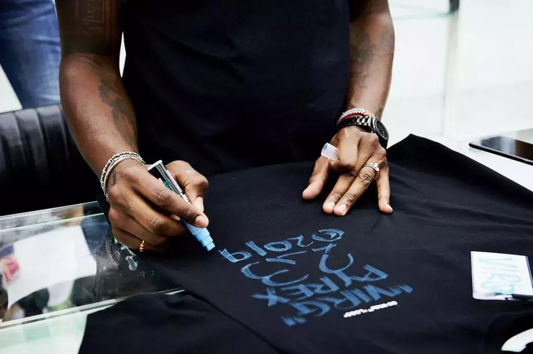 offwhite联名绿2021上半年多少钱,offwhite联名2020