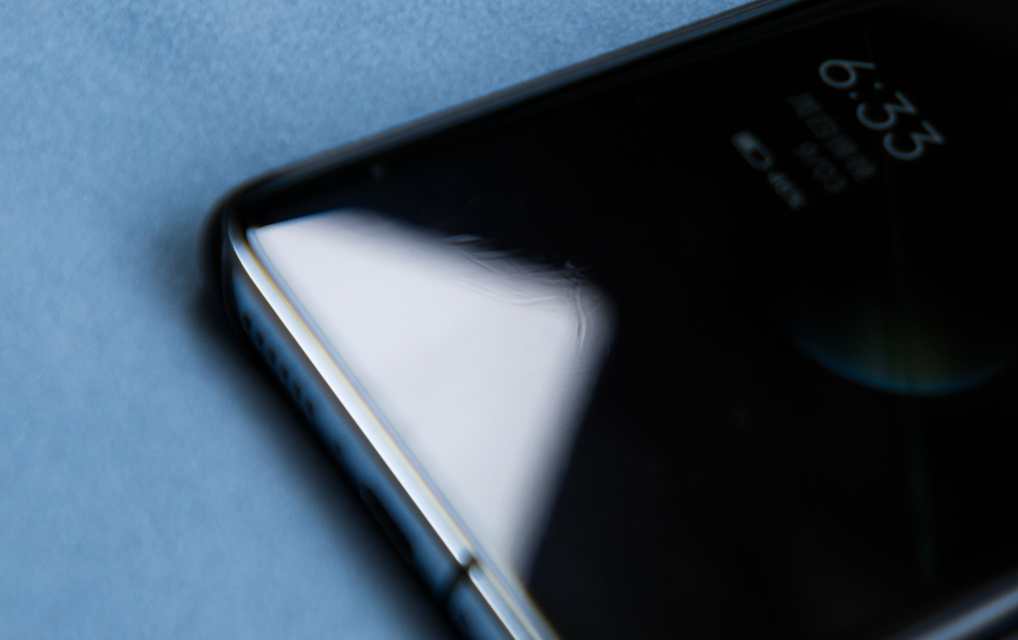 自己贴手机钢化贴膜的方法,钢化玻璃手机贴膜教程