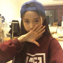 败家女花了三十多万买化妆品,败家女人的化妆品