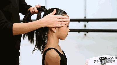 舞蹈头发怎么盘头视频,舞蹈生怎么盘头