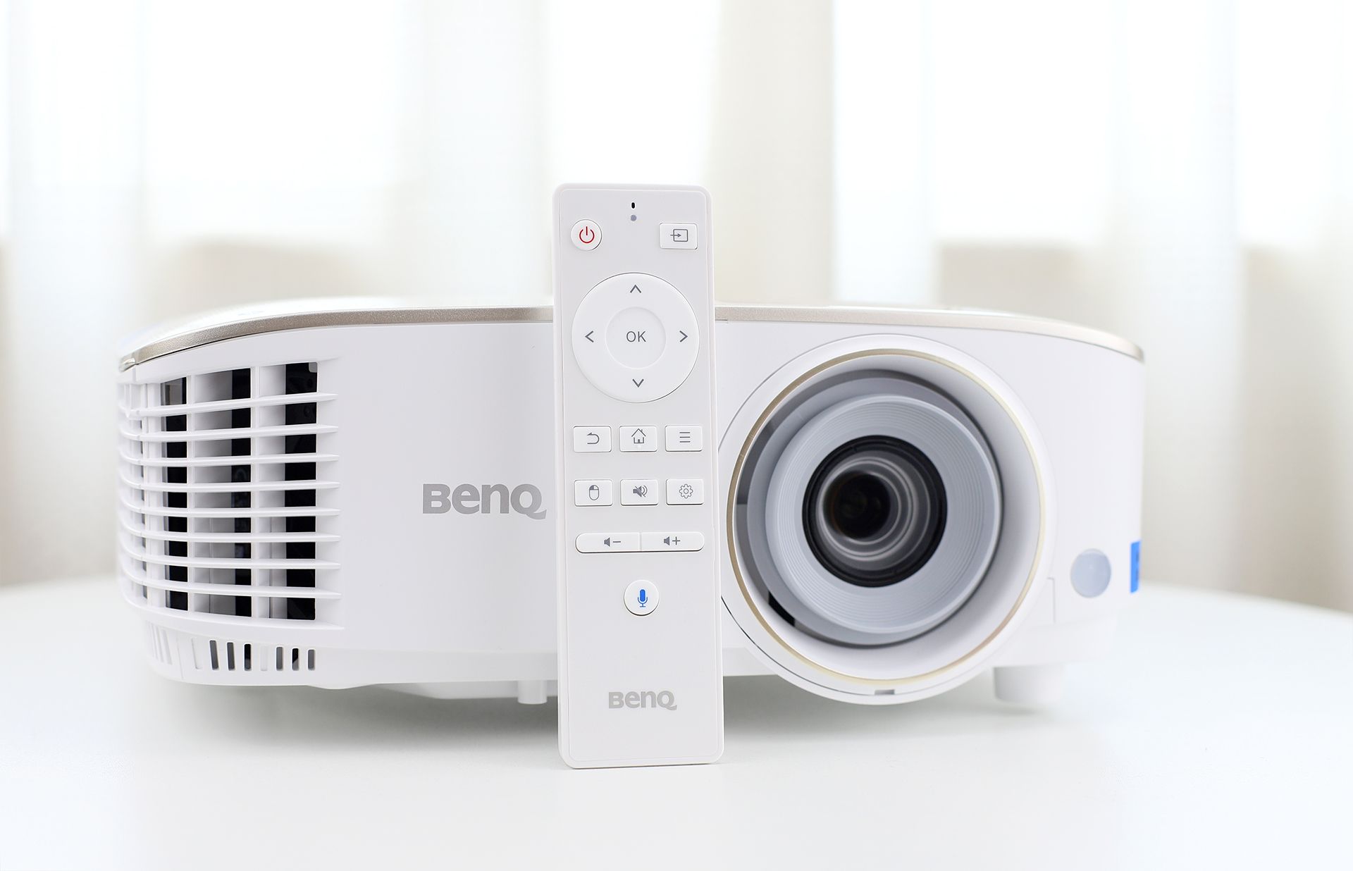 明基投影仪i707真实评测,爱普生投影仪tw5700tx和明基i707