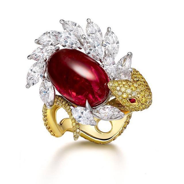 珍贵漂亮的戒指,价值连城的玉戒指