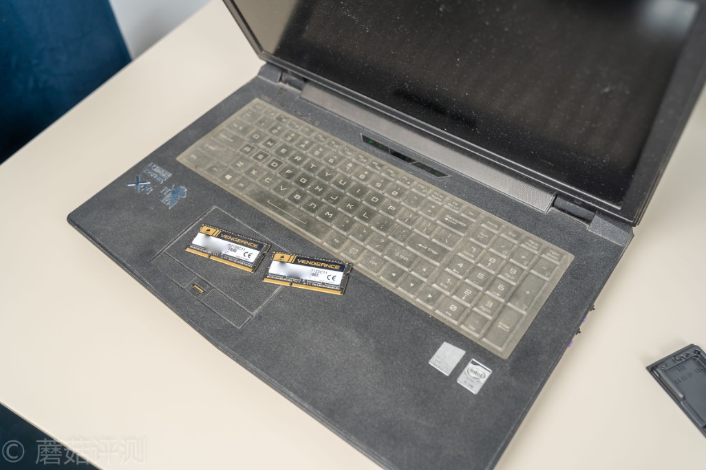 770ZM更换海盗船2133mHzDDR3L内存：玩LOL更加流畅了