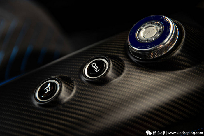 吉利星瑞和高尔夫8哪个更值得买,高尔夫和星瑞