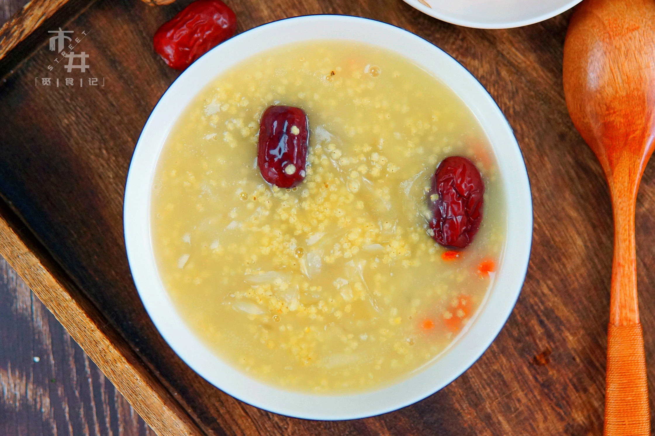 这粥,妈妈早餐必喝,满满的全是胶质,每周喝几次,省买化妆品了