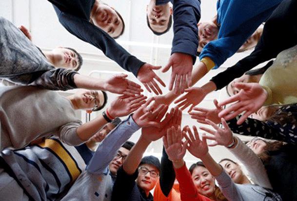 威廉古堡别墅团建轰趴馆优惠,威廉古堡独栋别墅年会团建轰趴馆