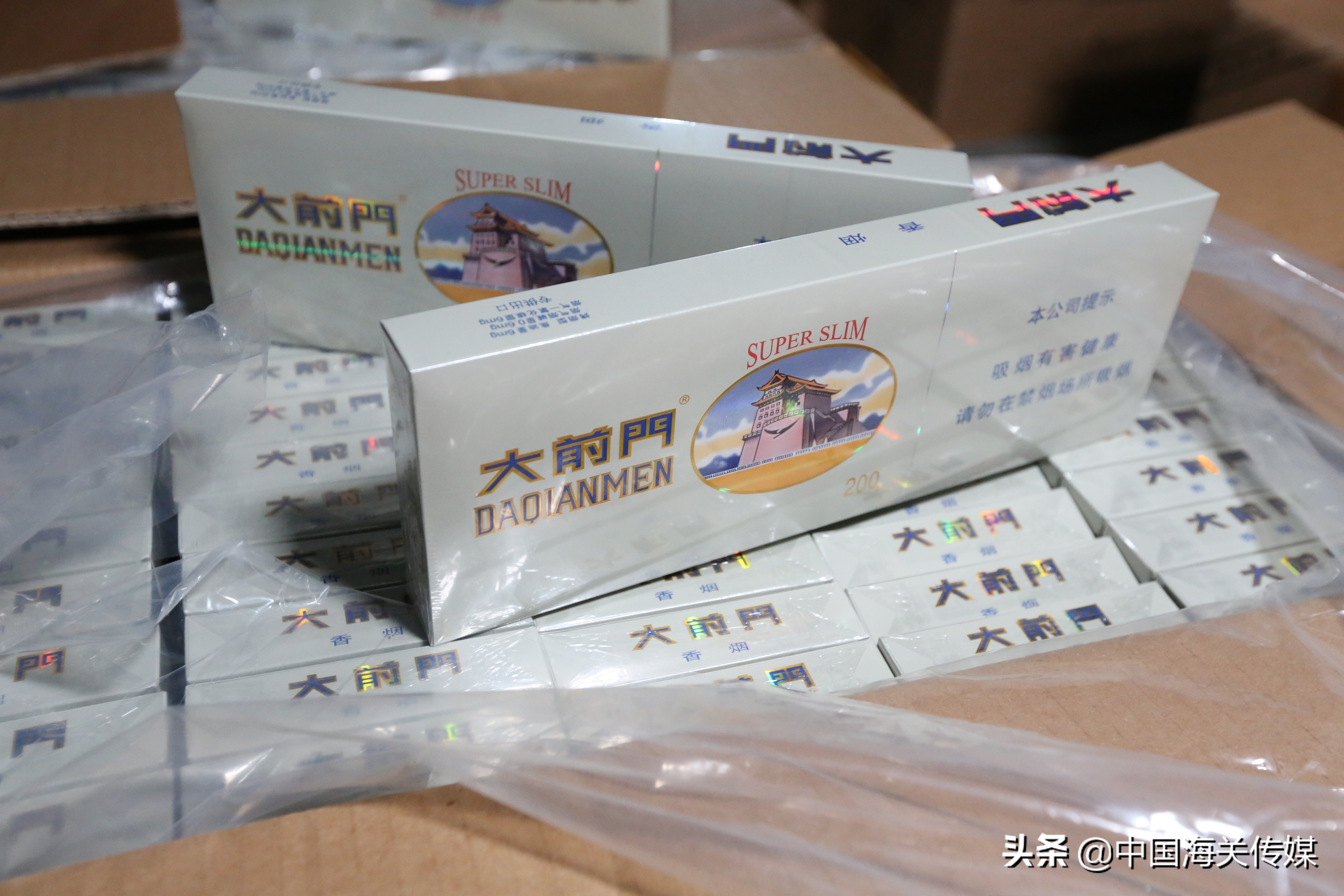 走私香烟案值150万判多久,涉案香烟金额180万元判多久