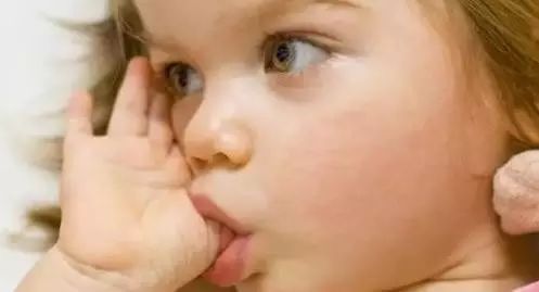 牙齿深覆合对脸型的影响,覆合型牙齿是怎么造成的