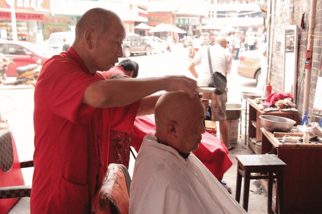 内江金街摊摊面,再见了内江的网红夜市