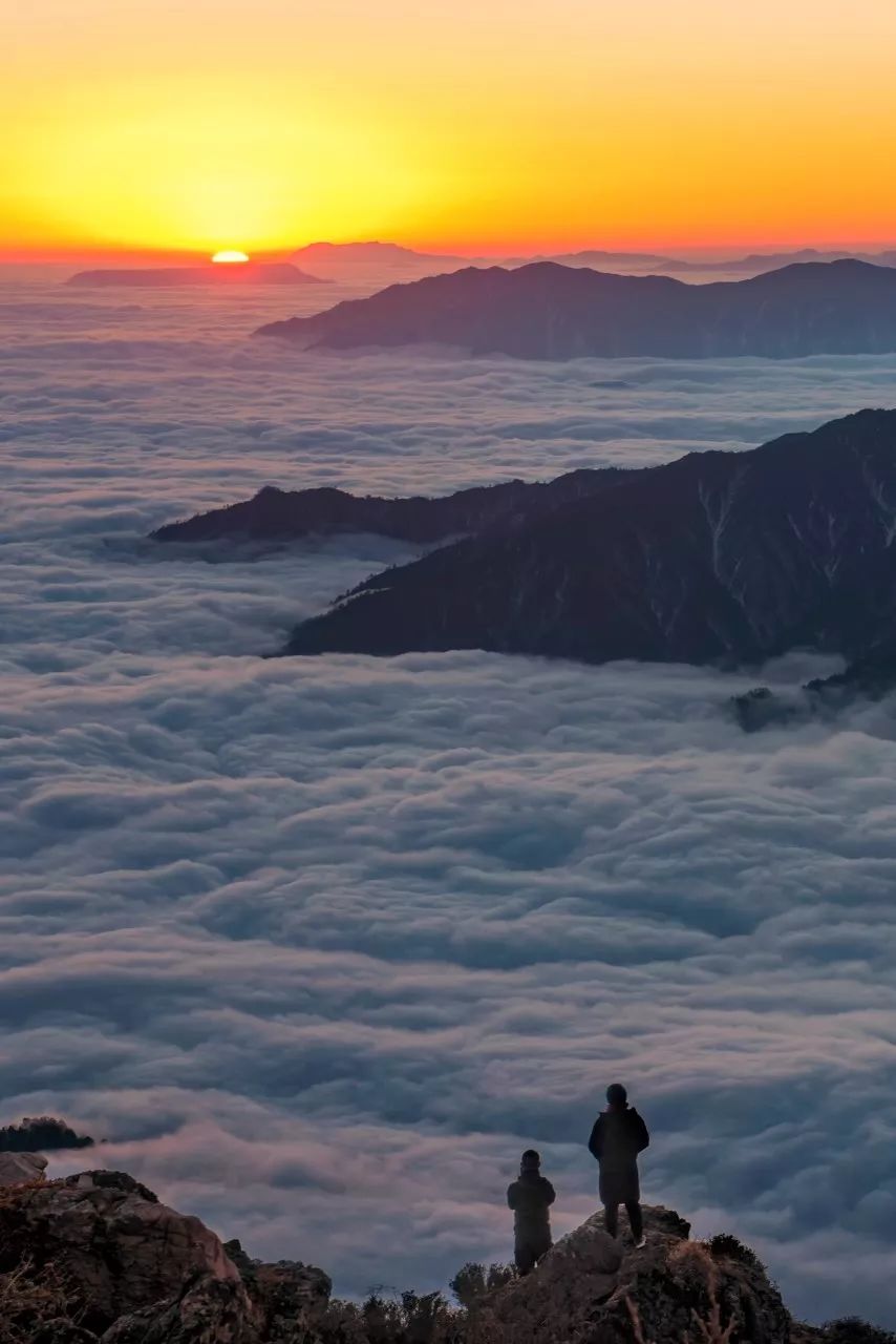 有生之年一定要去四川吗,年轻时不能去四川吗