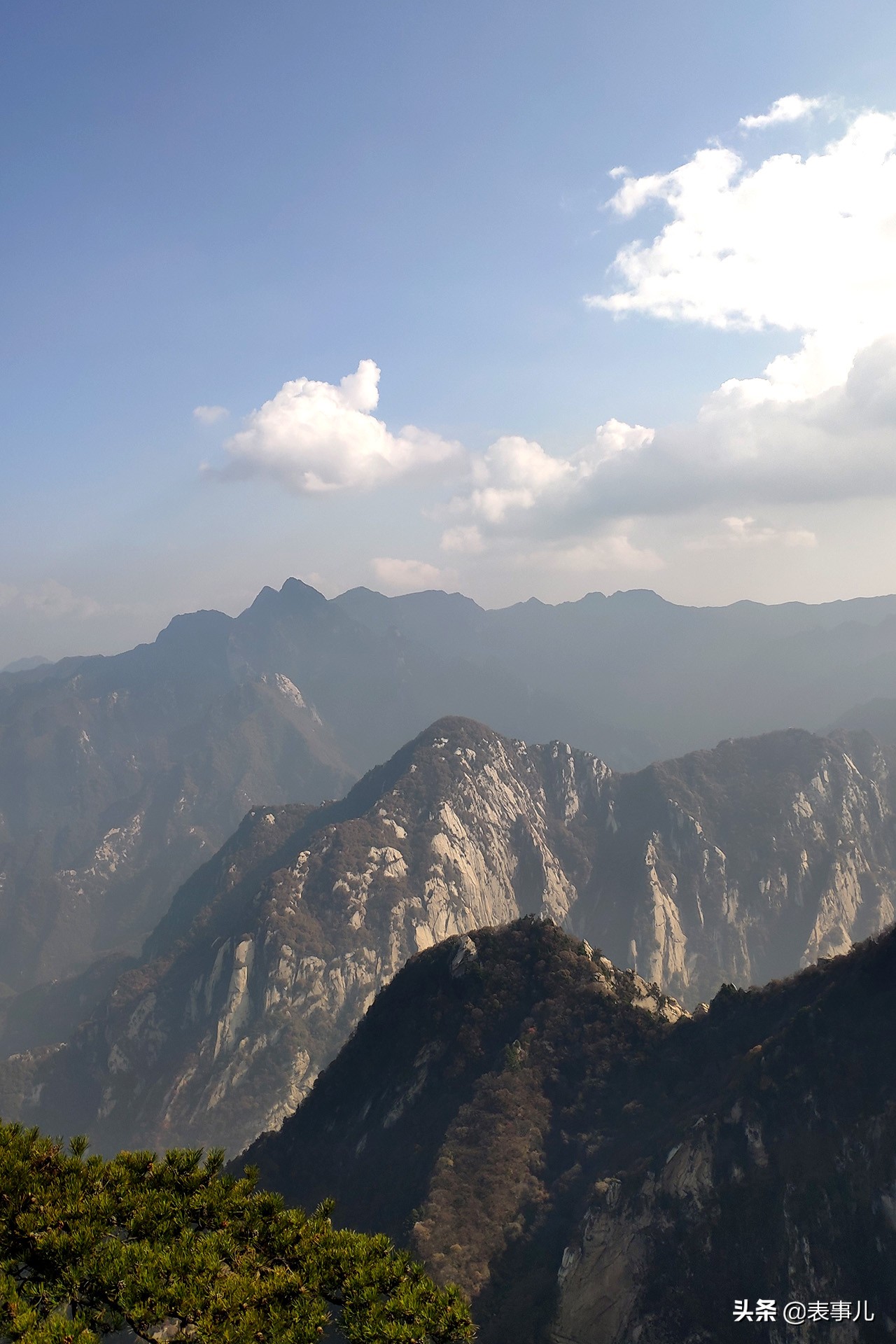 花160元和9个小时爬华山，还喝了一瓶15元的可乐，我是在找虐么？