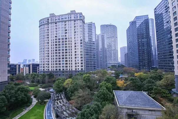 最近网剧里的房子,有点无力吐槽