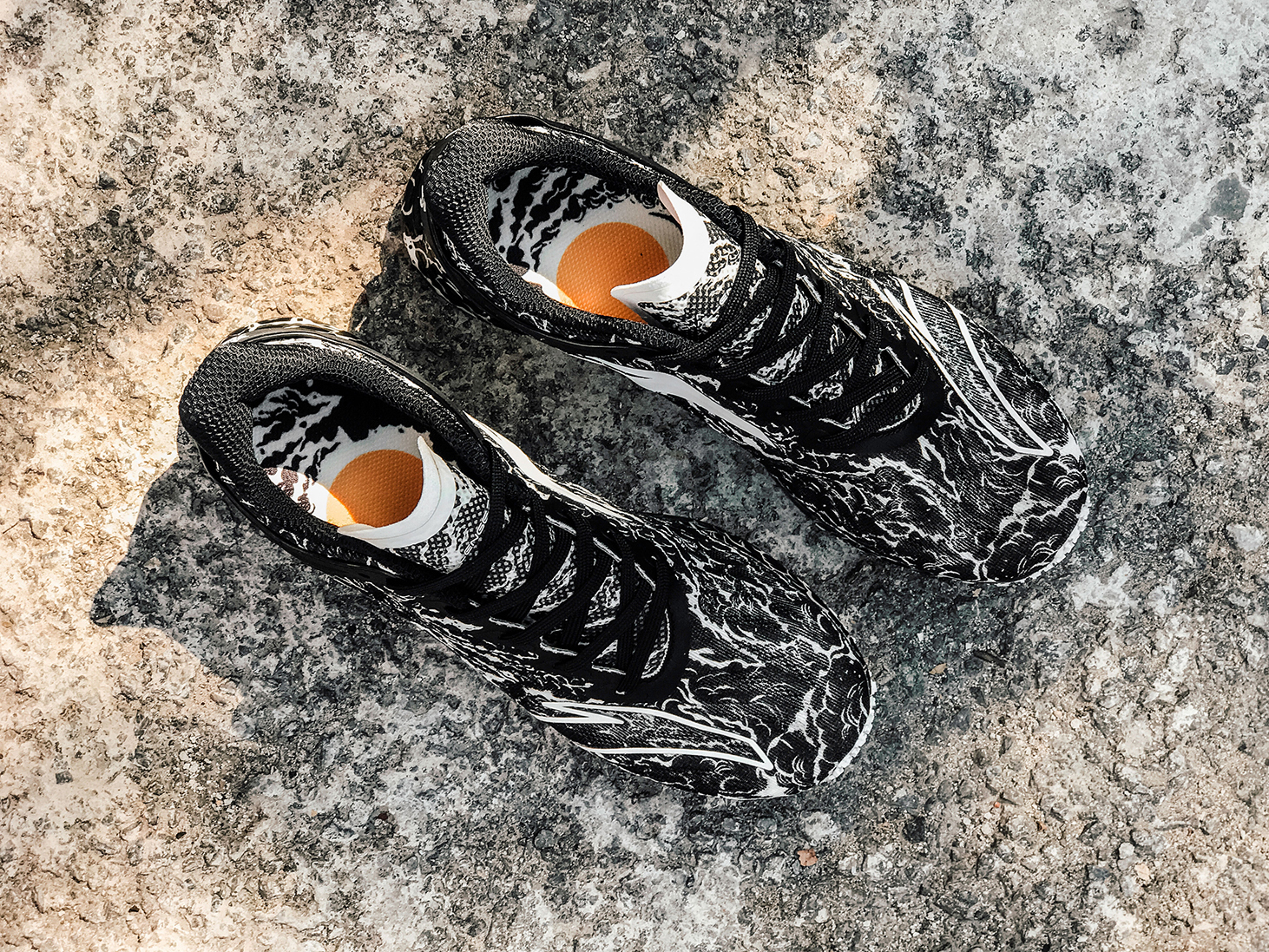 安踏新跑鞋爆料c202,安踏跑步系列全掌气垫低帮跑鞋