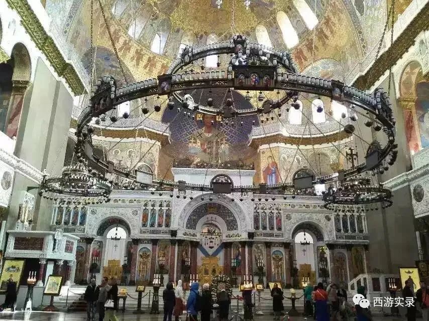 俄罗斯的奔驰宝马售价便宜,路虎宝马