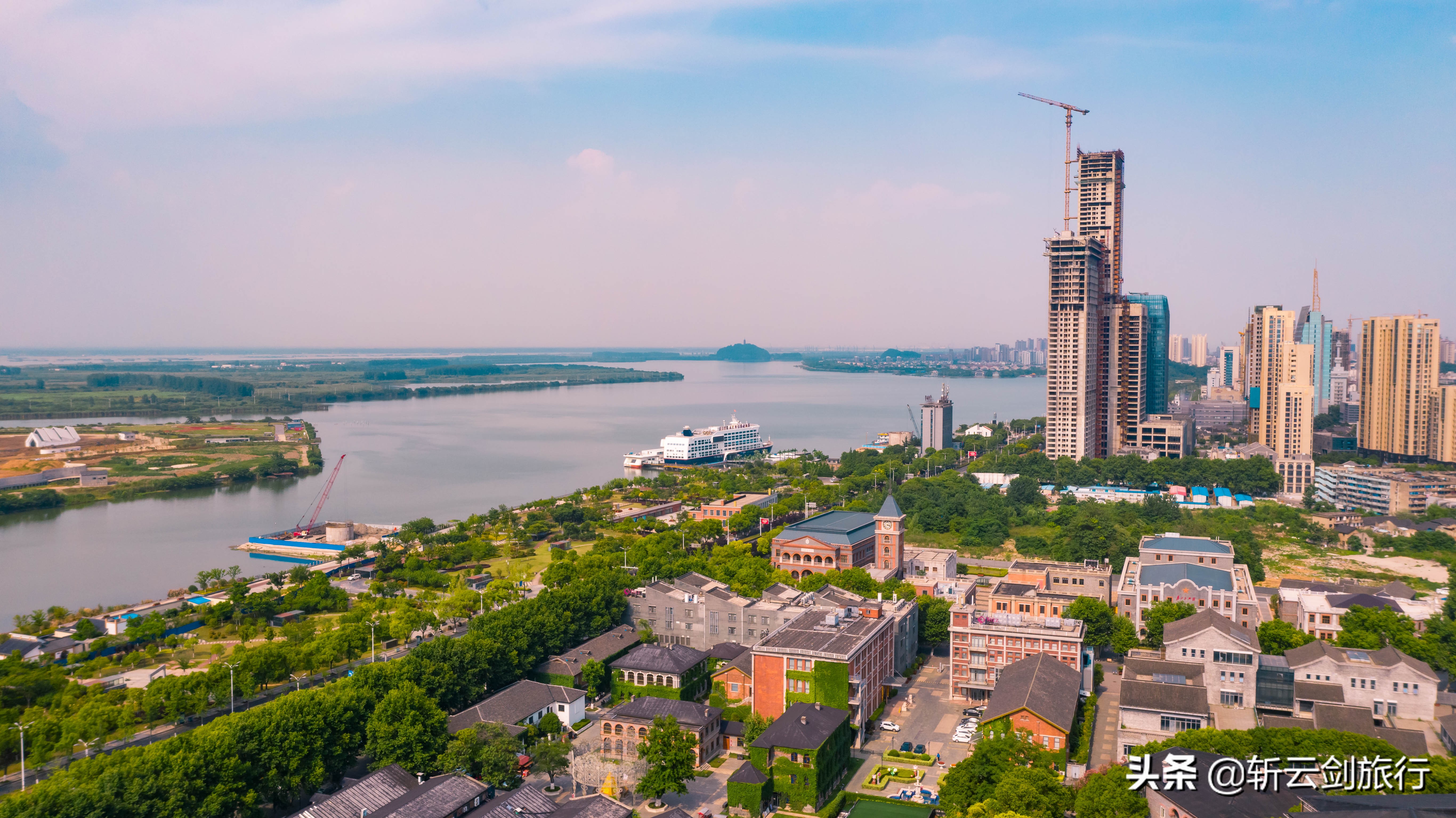 镇江gdp在江苏省内的排名,镇江人均gdp为什么这么高